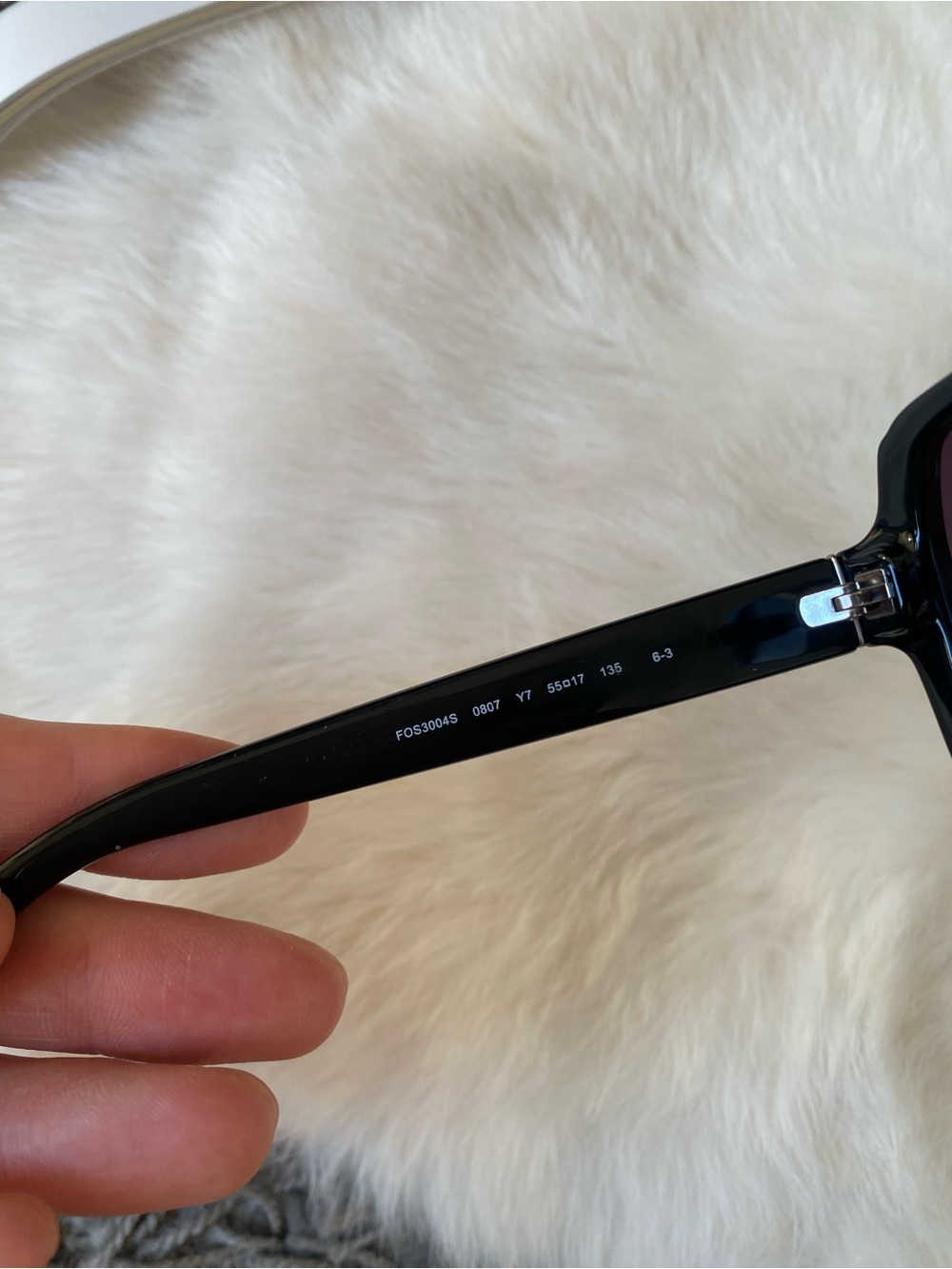 FOSSIL Black Rectangular Sunglasses - Picture 4 of 9